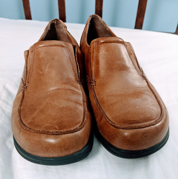 Earth Spirit Reagan Tan Brown Leather Loafer Slip on Shoe - Picture 3 of 6